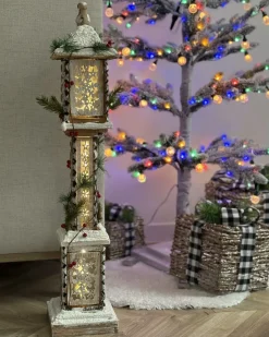 Outlet Beliani Decorazione natalizia LED LENTIRA Lampada da palo 80 cm Marrone chiaro Bianco Verde Marrone