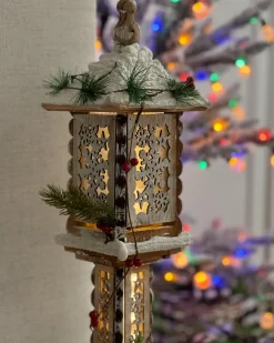 Outlet Beliani Decorazione natalizia LED LENTIRA Lampada da palo 80 cm Marrone chiaro Bianco Verde Marrone
