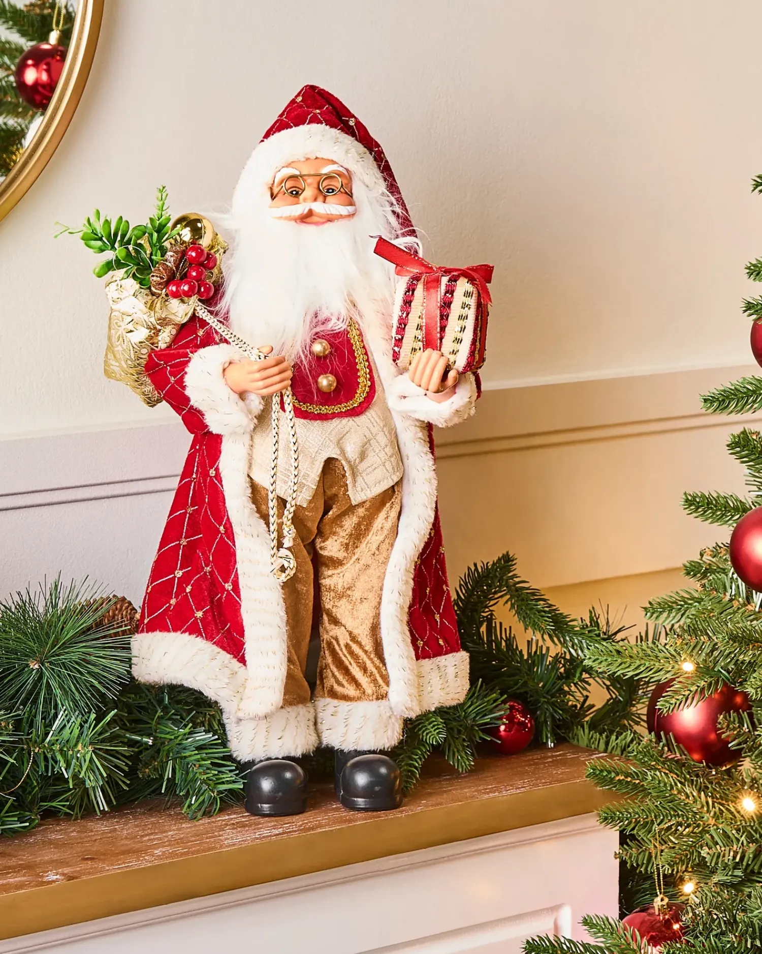 Best Beliani Decorazione natalizia RAMVATN Babbo Natale 44 cm Rosso Bianco Rosso Oro