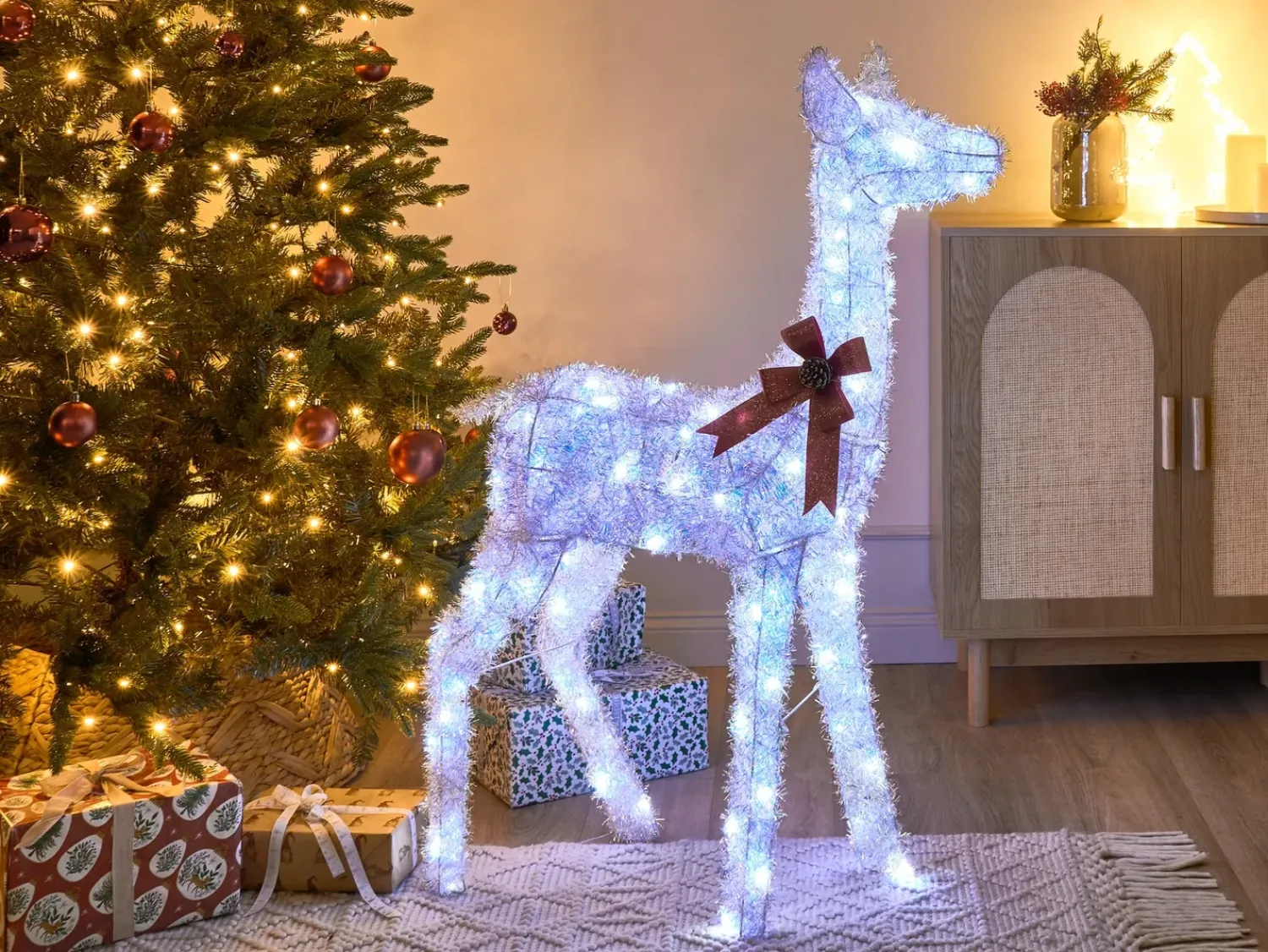 Hot Beliani Decorazione per esterni LED AURENNE Cervo 110 cm Bianco Bianco Rosso