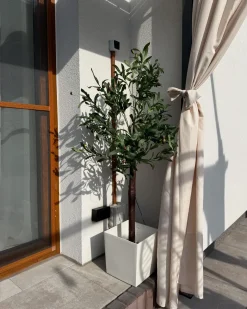 Sale Beliani Decorazione per esterni LED CELIONI Albero Verde Marrone Verde Nero