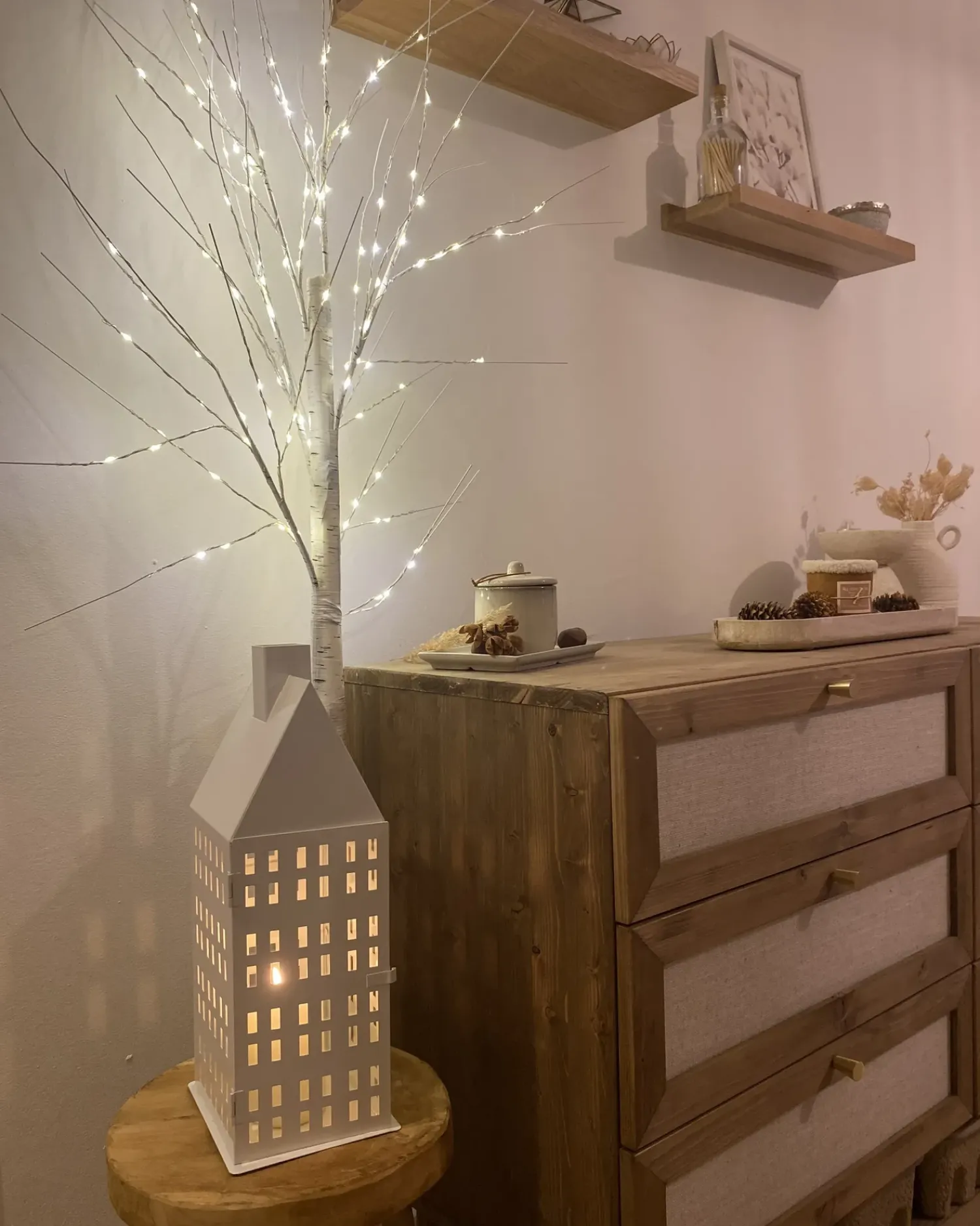 Best Beliani Decorazione per esterni LED LAPPI Albero di Natale Bianco
