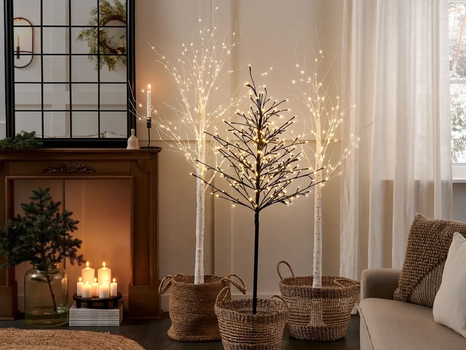 Best Beliani Decorazione per esterni LED LAPPI Albero di Natale Bianco