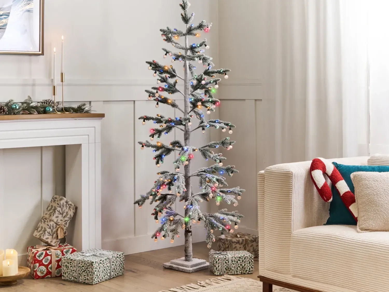 Outlet Beliani Decorazione per esterni LED TORSA Albero 180 cm Verde Bianco Verde