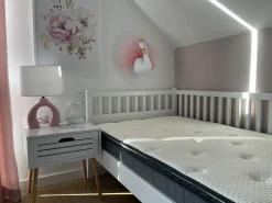 Best Beliani Decorazioni da Parete Cameretta Cigno ODETTA Cotone 32 cm Bianco Bianco Oro Rosa