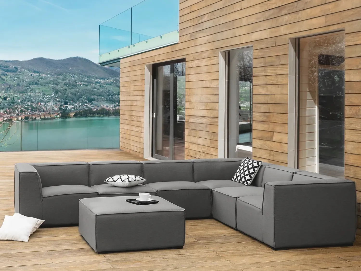Discount Beliani Divano angolare da giardino con pouf 7 posti AREZZO Modulare Grigio Grigio Nero