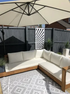 Discount Beliani Divano angolare da giardino 5 posti MARETTIMO Lato destro Legno di acacia certificato Marrone Bianco Marrone