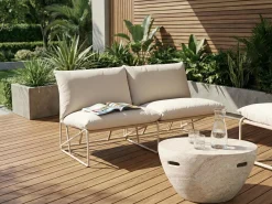 Outlet Beliani Divano da giardino 2 posti PICO Metallo chiaro Beige
