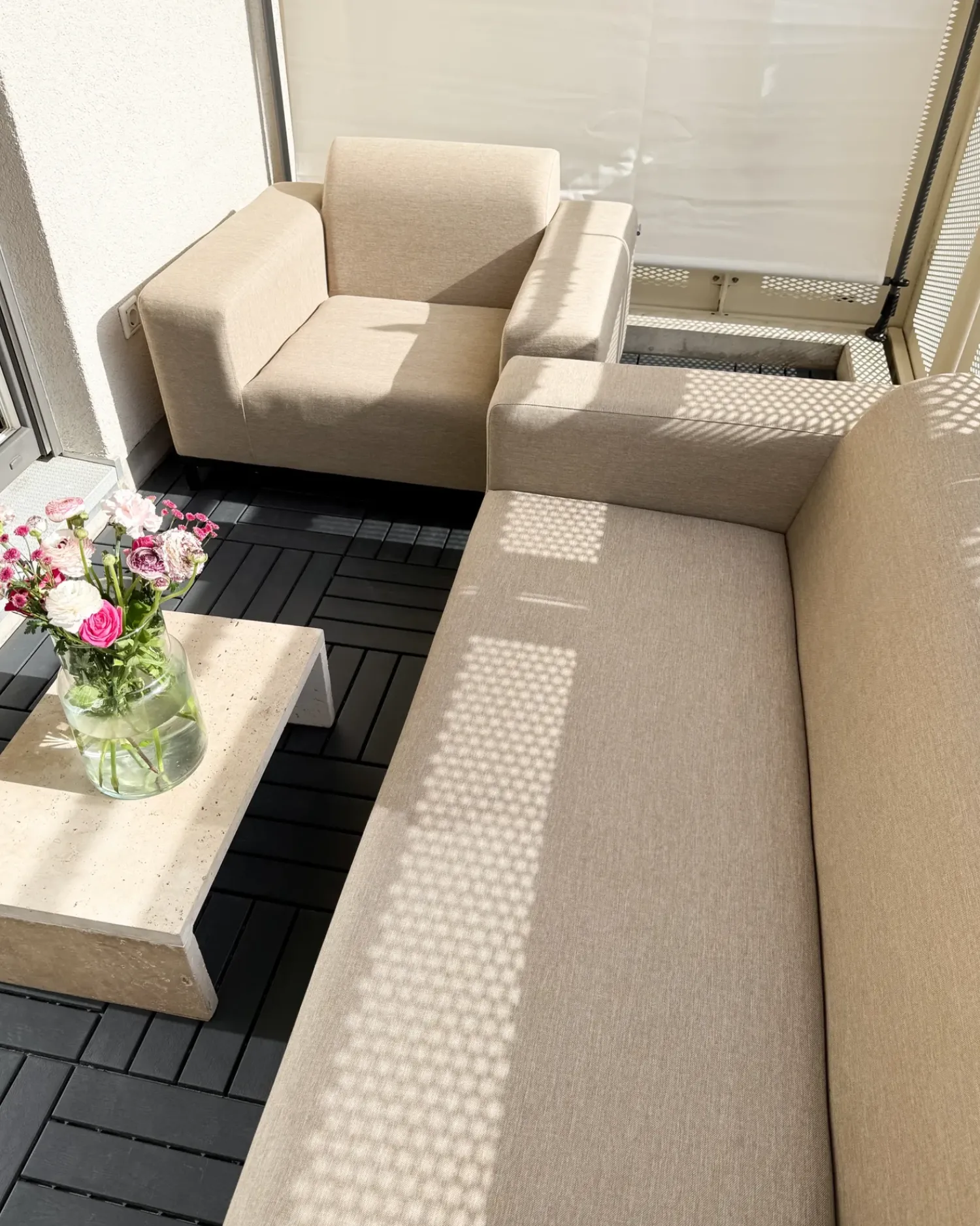 Hot Beliani Divano da giardino 2 posti ROVIGO Beige Bianco Beige