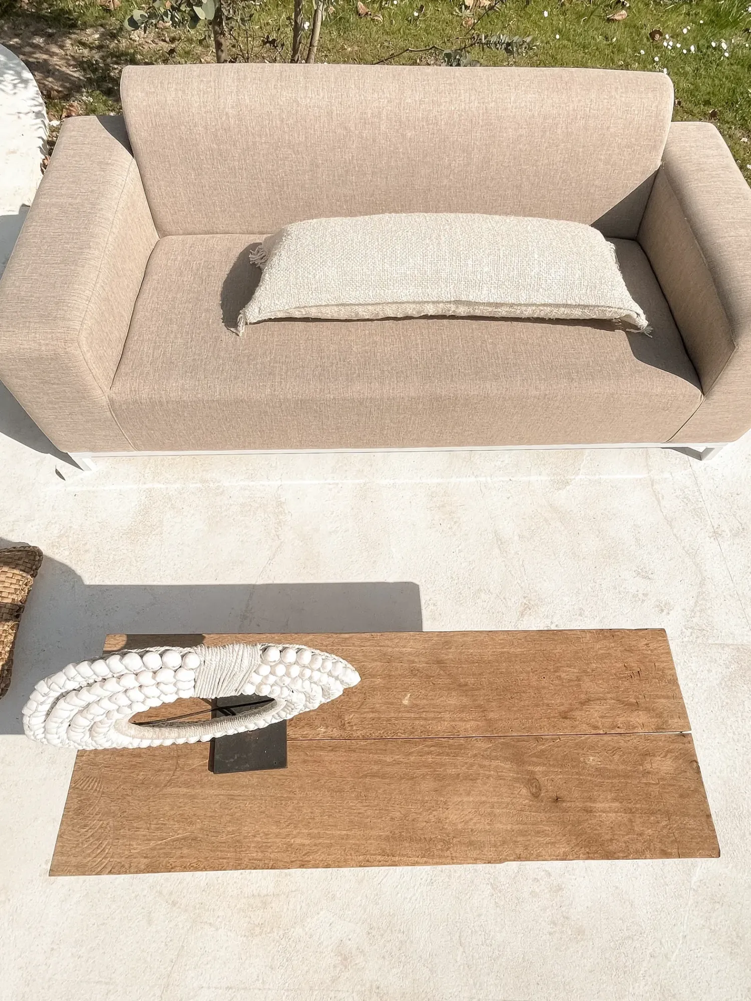 Hot Beliani Divano da giardino 2 posti ROVIGO Beige Bianco Beige