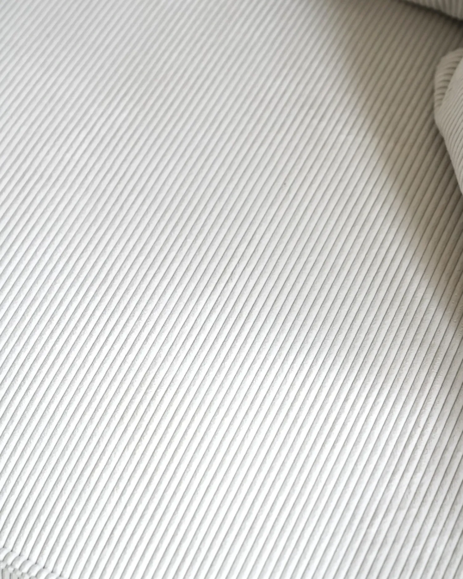 Beliani Divano letto angolare 3 posti ABACKA Velluto a coste Bianco sporco Bianco Nero