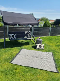 Discount Beliani Dondolo da giardino BOGART Metallo Nero