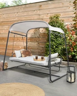 Beliani Dondolo da giardino MARSCIANO Metallo chiaro Grigio