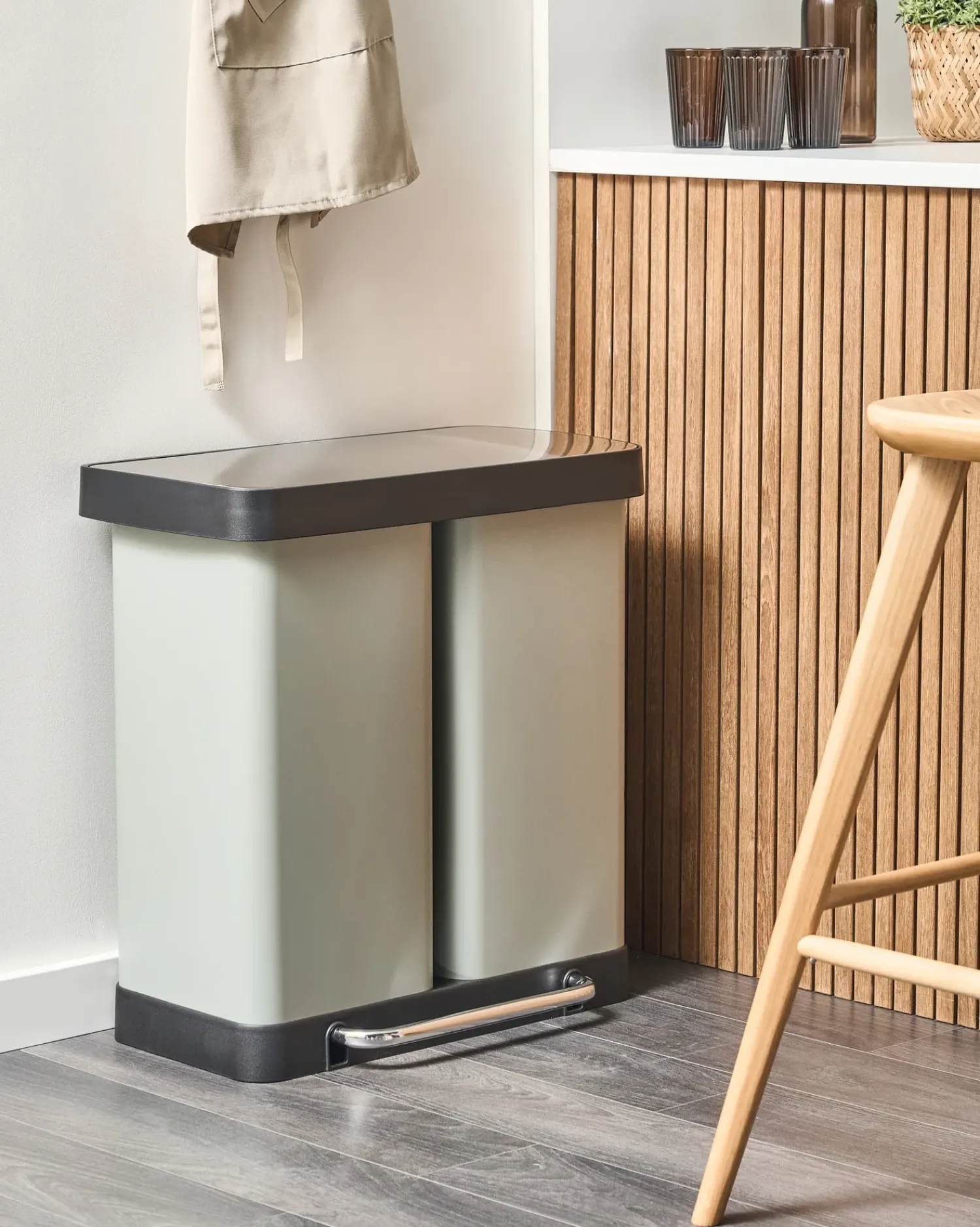 Discount Beliani Doppio cestino per i rifiuti 60 L ECOSORT Metallo Verde chiaro Verde Nero
