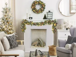 Outlet Beliani Festone di Natale LED PAIMIO Verde Bianco Verde