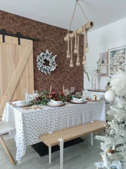 Sale Beliani Festone natalizio innevato LED SUNDO Bianco Bianco Verde