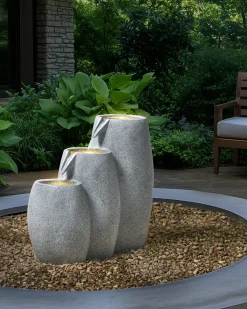 Outlet Beliani Fontana da giardino ARKLE LED Grigio