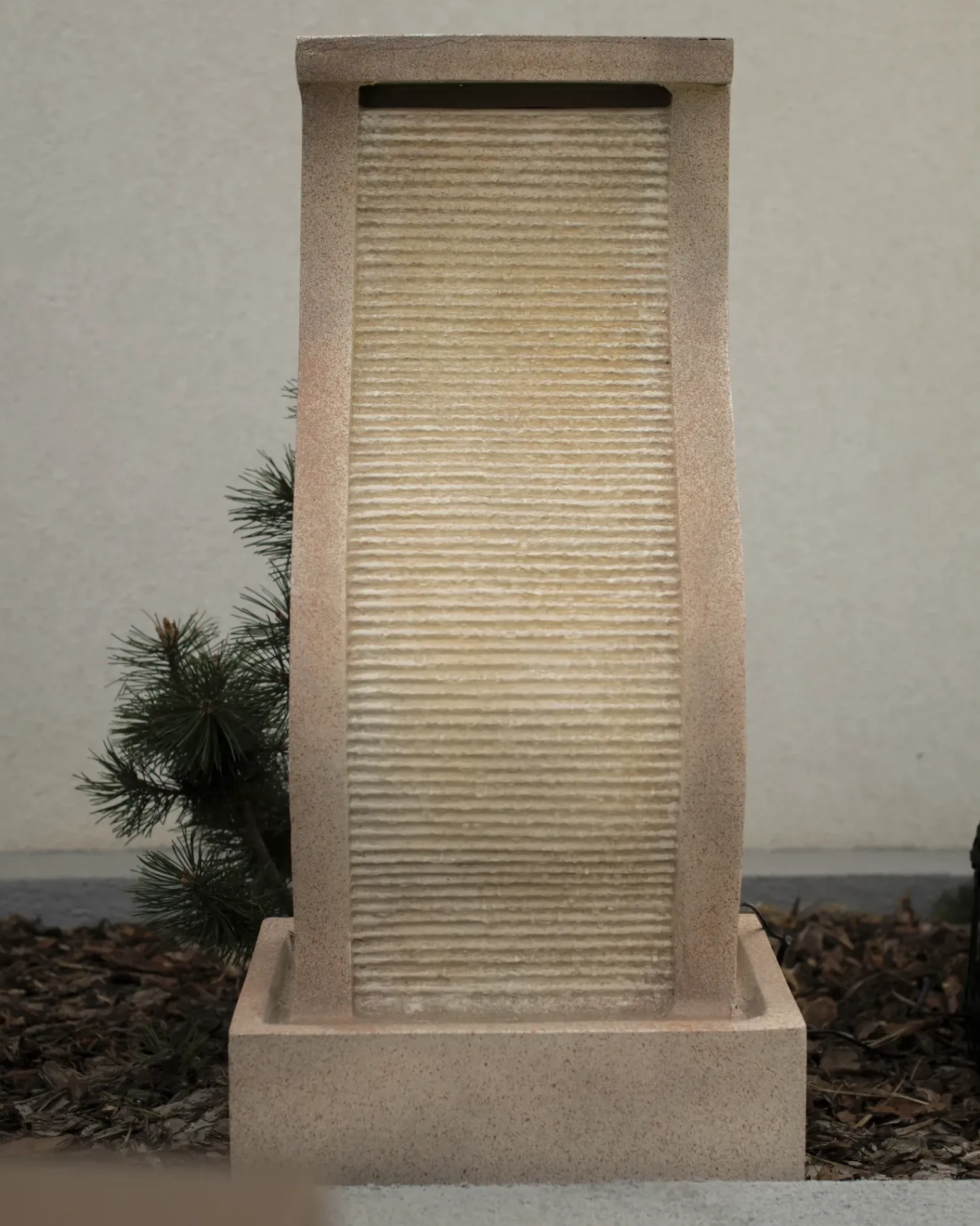 Best Beliani Fontana da giardino LED FORMIGA Beige