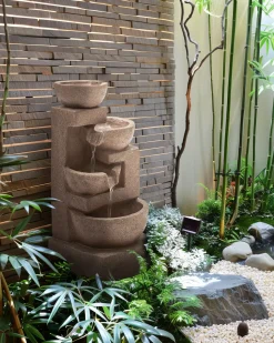 Clearance Beliani Fontana da giardino VALLESINELLA chiaro Marrone