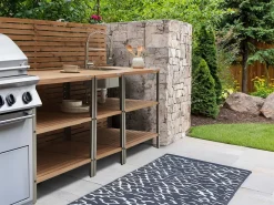 Beliani Isola per cucina esterna con lavello IVREA Legno di acacia certificato Marrone/Argento Marrone Argento Grigio
