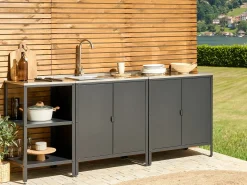 Outlet Beliani Isola per cucina esterna VILAMA Metallo Nero Argento Nero