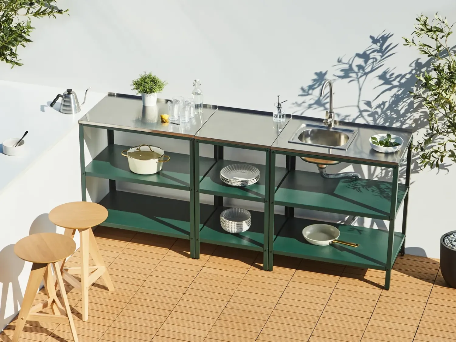 Beliani Isola per cucina esterna VILAMA Verde Verde Argento