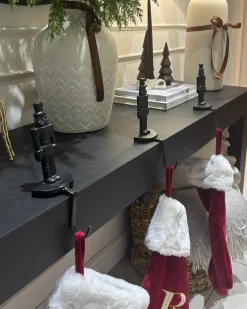 Outlet Beliani KAJAANI Schiaccianoci 21 cm Nero
