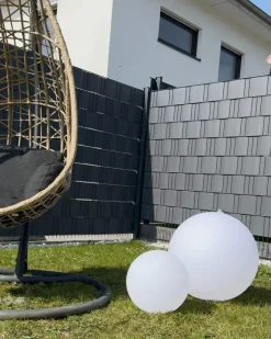 Hot Beliani Lampada a sfera LED per esterni JOCOY con telecomando Bianco