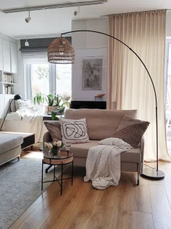 Discount Beliani Lampada da pavimento GUAVIARE Rattan Beige Beige Naturale Nero