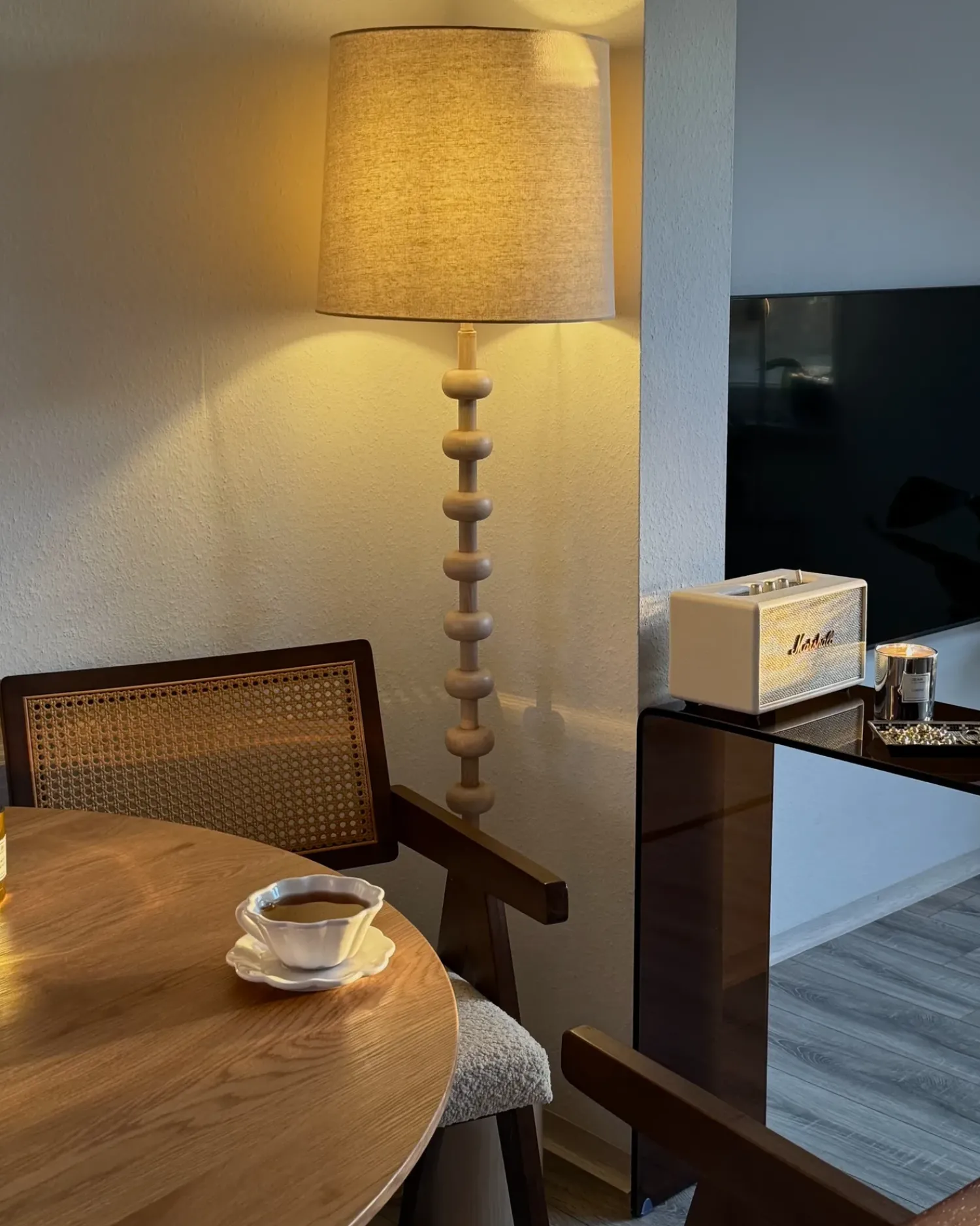 Discount Beliani Lampada da pavimento KRIOS Metallo Marrone chiaro Beige Marrone