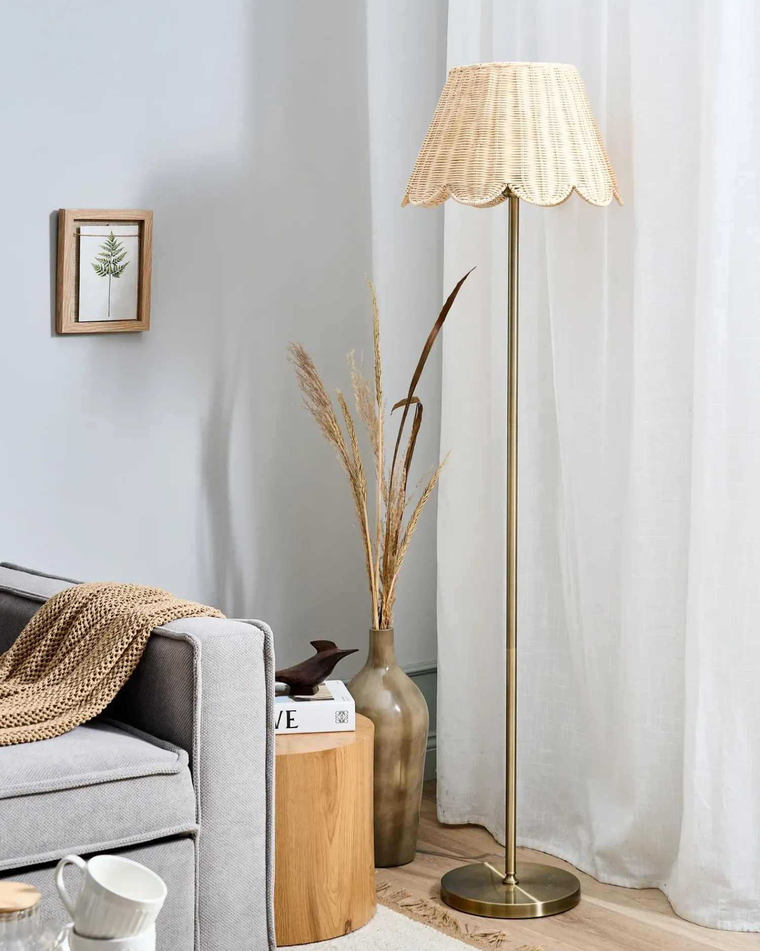 Discount Beliani Lampada da pavimento SALM Rattan Naturale Naturale Ottone