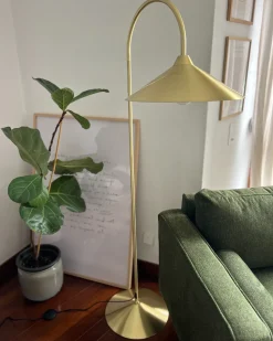 Discount Beliani Lampada da pavimento SAVEGRE Metallo Oro