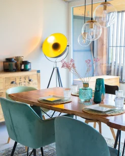 Sale Beliani Lampada da pavimento THAMES Metallo Nero Oro Nero