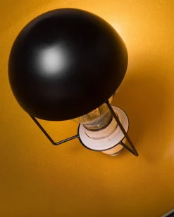 Sale Beliani Lampada da pavimento THAMES Metallo Nero Oro Nero