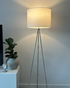 Sale Beliani Lampada da pavimento VISTULA Metallo Argento Bianco Argento