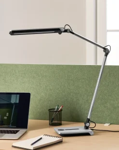 Beliani Lampada da scrivania a LED AQUILA con dimmer Argento Argento Nero
