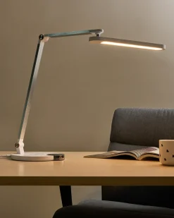 Online Beliani Lampada da scrivania a LED CAROY con Caricatore wireless Bianco