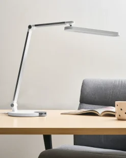 Online Beliani Lampada da scrivania a LED CAROY con Caricatore wireless Bianco
