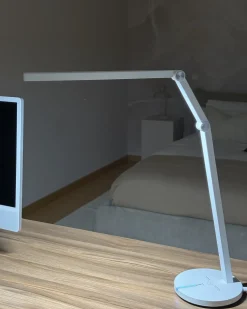 Discount Beliani Lampada da scrivania a LED DORADO con dimmer Metallo Bianco