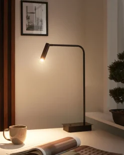 Best Beliani Lampada da scrivania a LED LAWSON Regolabile Metallo Nero