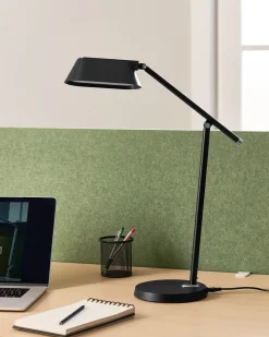 Discount Beliani Lampada da scrivania a LED LEONIS con dimmer Nero