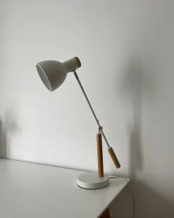 Hot Beliani Lampada da scrivania PECKOS Regolabile Metallo Bianco Bianco Marrone
