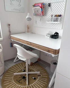Hot Beliani Lampada da scrivania PECKOS Regolabile Metallo Bianco Bianco Marrone