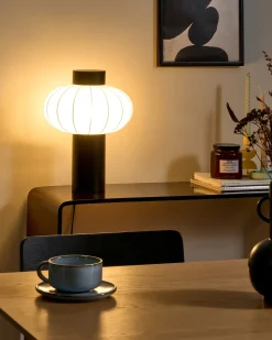 Online Beliani Lampada da tavolo ABENS Legno Nero Bianco Nero