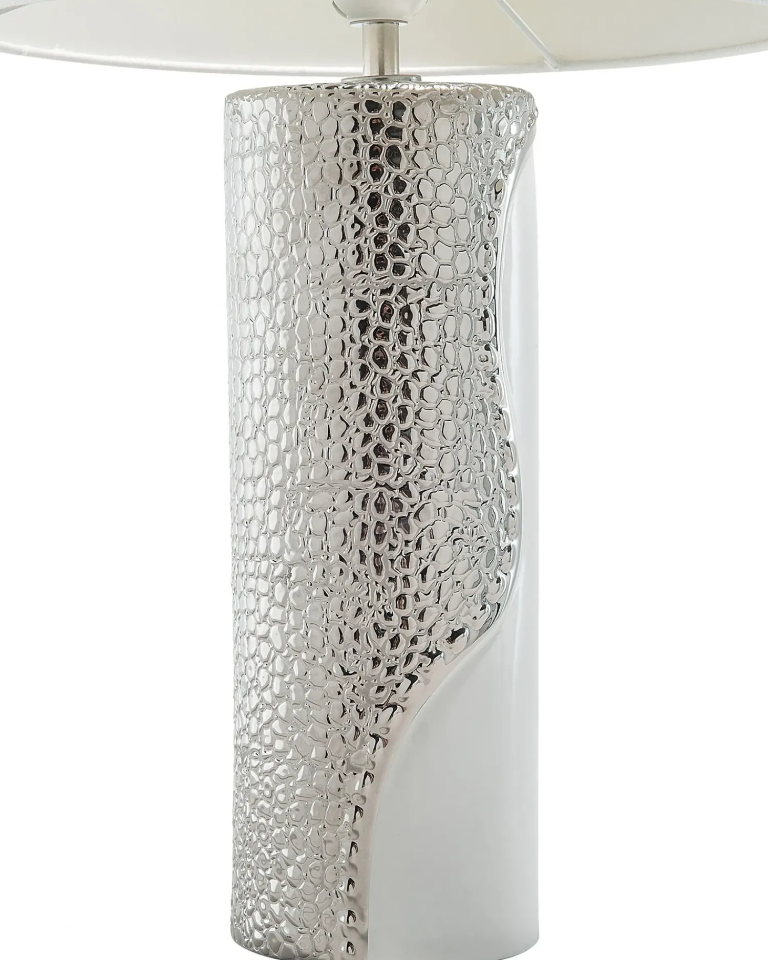 Outlet Beliani Lampada da tavolo AIKEN Porcellana Bianco Argento Bianco