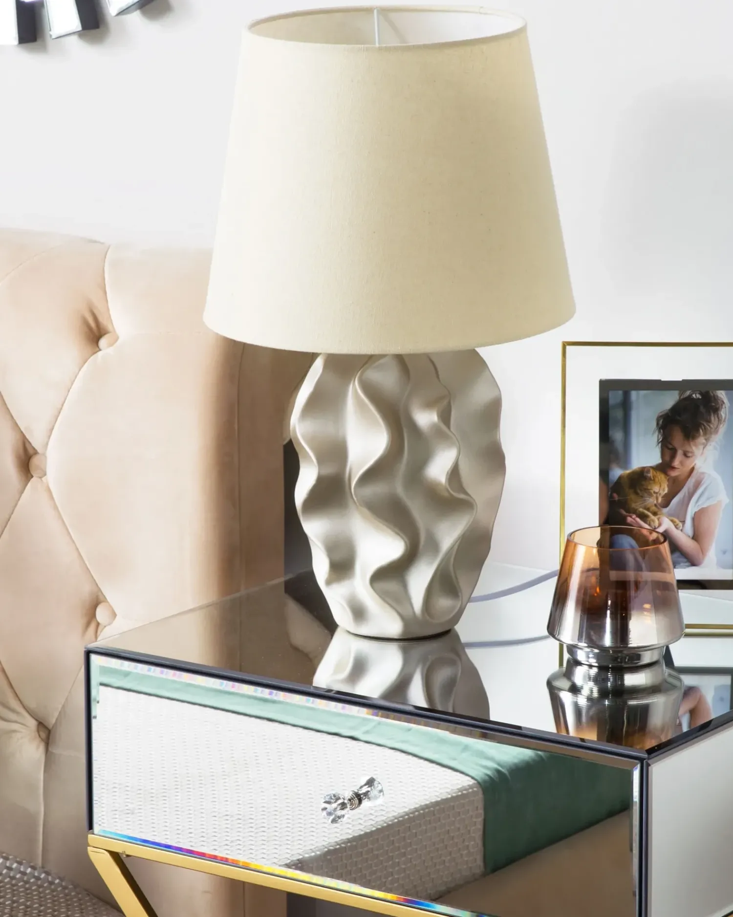 Online Beliani Lampada da tavolo ALLIKA Ceramica Oro Beige Oro
