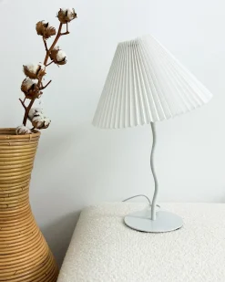 Outlet Beliani Lampada da tavolo ALWERO Metallo Bianco