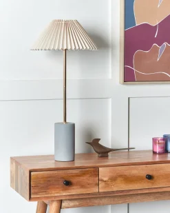 Sale Beliani Lampada da tavolo BALUARTE Lino sintetico Beige Beige Grigio Oro