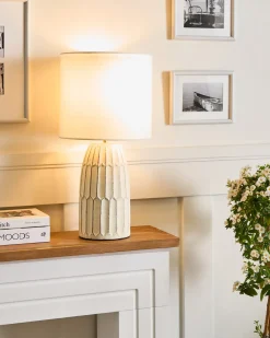 Hot Beliani Lampada da tavolo BELIHUL Ceramica sporco Bianco