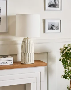 Hot Beliani Lampada da tavolo BELIHUL Ceramica sporco Bianco